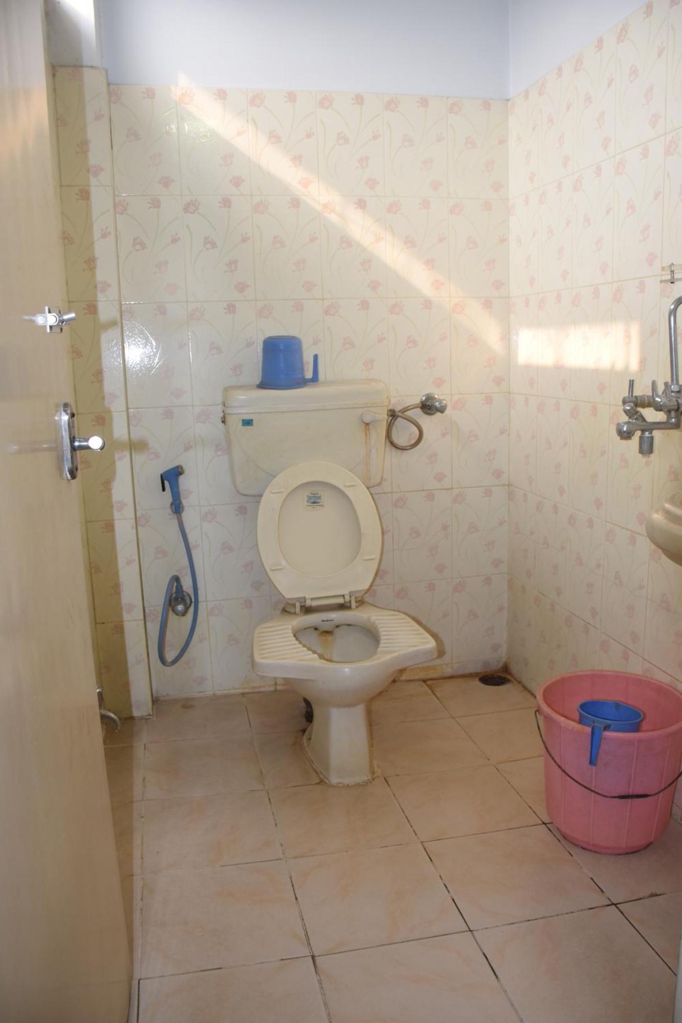 Starline Hotel آغارتالا المظهر الخارجي الصورة